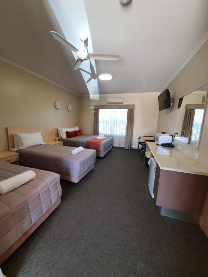 Club Motor Inn Narrabri Εξωτερικό φωτογραφία