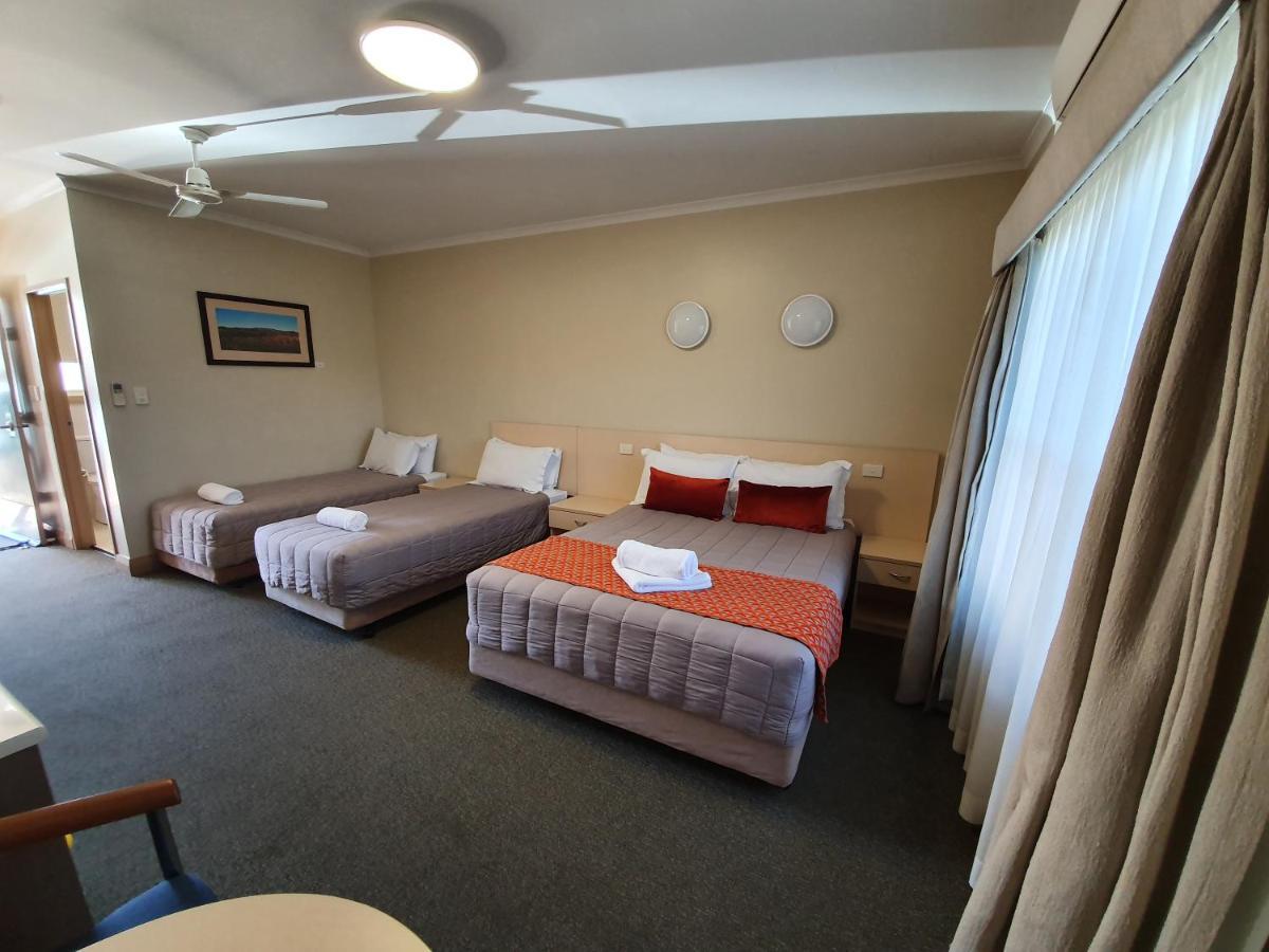 Club Motor Inn Narrabri Εξωτερικό φωτογραφία
